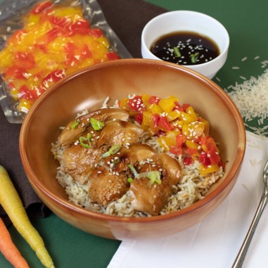 Petto di pollo in salsa teryiaki con... Petto di pollo in salsa teryiaki con...