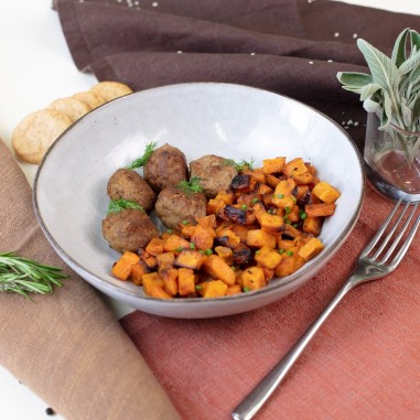 Polpette di manzo e patate dolci al... Polpette di manzo e patate dolci al...